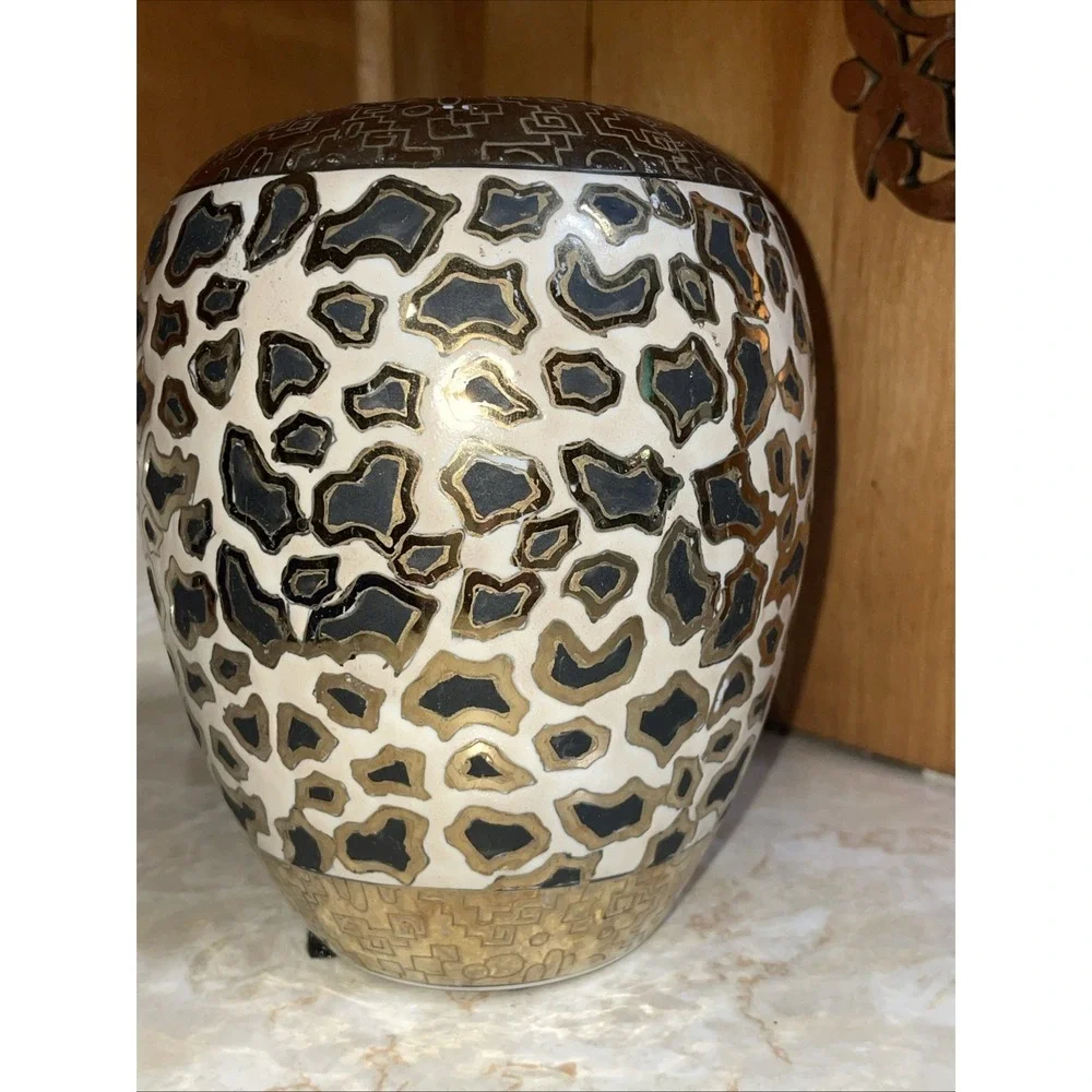 Vintage Macau Stamped‎ - Bud Vase Black & Gold Leopard Print